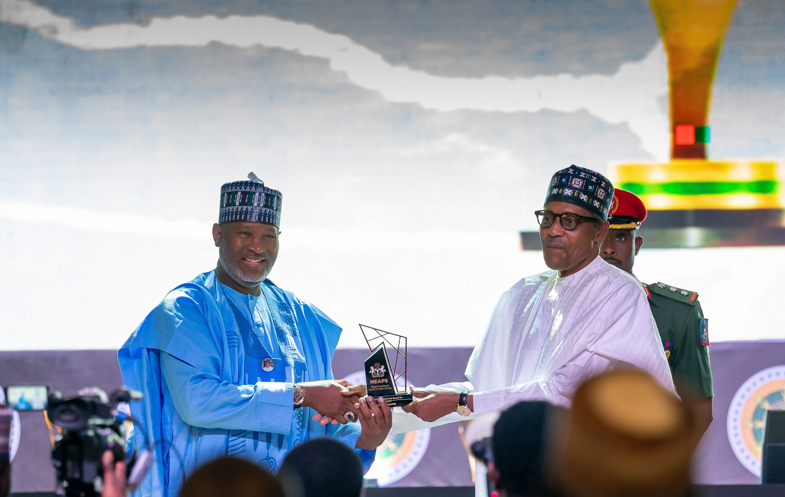 HE President Muhammadu Buhari presenting the award for Project Delivery to Sen. Hadi Sirika, the immediate past minister of aviation